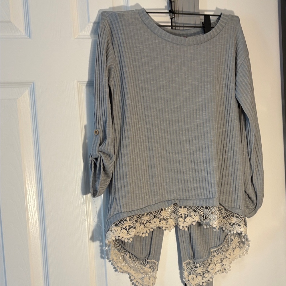 Gray Three Quarter Sleeve Top with Lace Hem